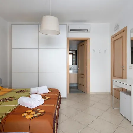 Lodge Vulcano, Tra L'etna E Il Mare Zafferana Etnea